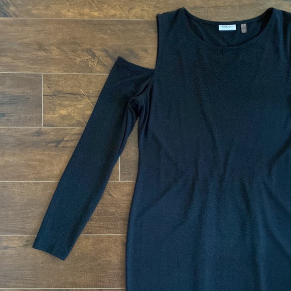 DKNYC - Long Sleeve Cold Shoulder Dress - Black - M - Picture 3 of 5